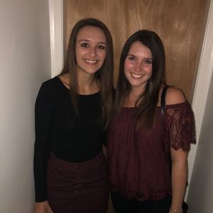 Meet your Posher, Danielle